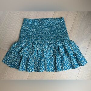 Madewell Tiered Smocked Waist Skirt in Eloise Ditsy Floral- Size 6, NWT